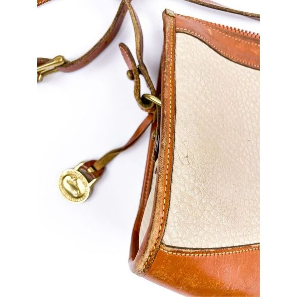 Dooney and Bourke Vintage Ivory and Tan Leather Crossbody Bag - Picture 4 of 12